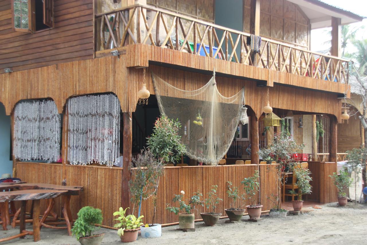 Soe Ko Ko Beach House & Restaurant Ngwesaung Exterior foto